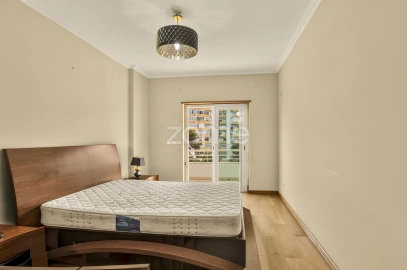 Apartamento T2 para Arrendamento em Alcabideche