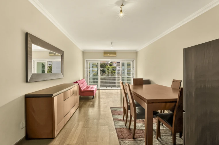 Apartamento T2 para Arrendamento em Alcabideche Foto 2