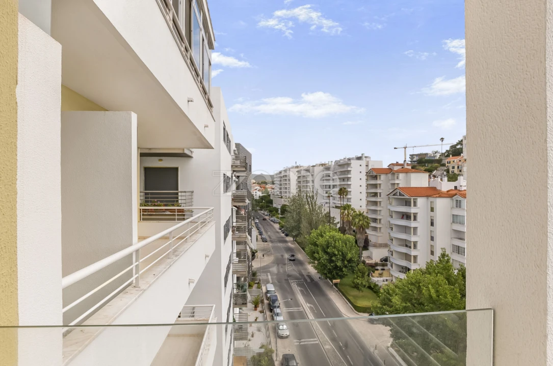 Apartamento T2 para Arrendamento em Alcabideche Foto 19