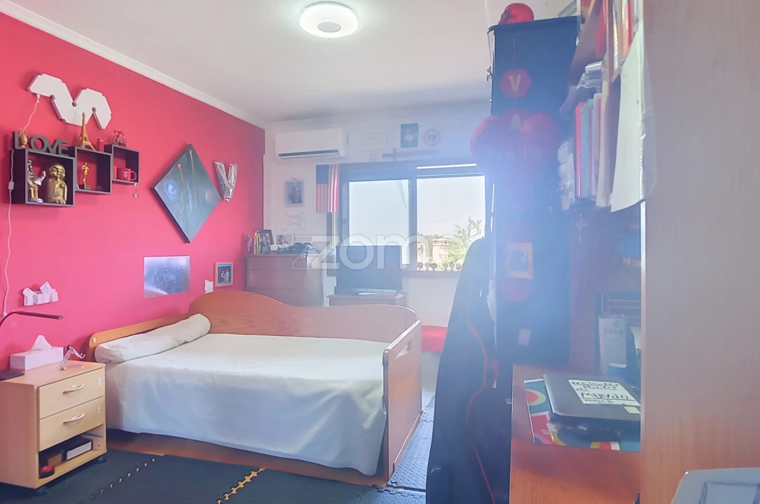 Apartamento T2 para Venda em Sangalhos Foto 16