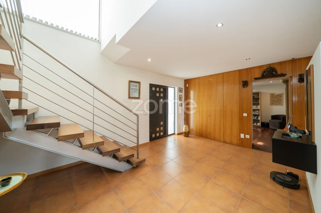 Moradia T6 para Venda em Espinho Foto 7