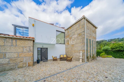 Moradia T6 para Venda em Espinho