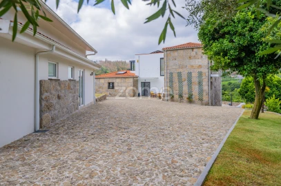 Moradia T6 para Venda em Espinho
