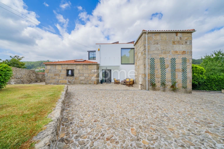 Moradia T6 para Venda em Espinho Foto 3