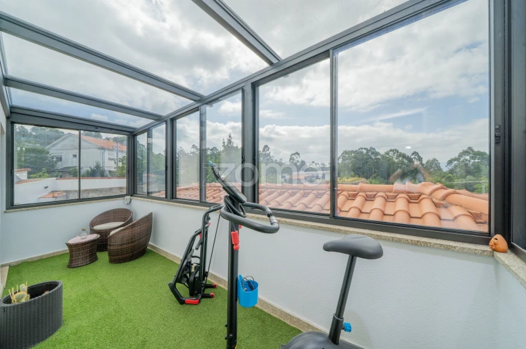 Moradia T6 para Venda em Espinho Foto 50