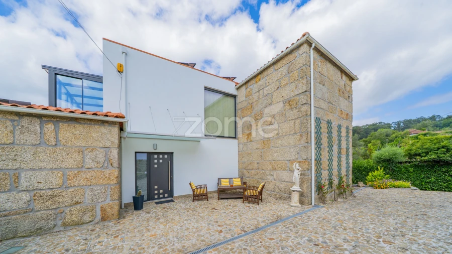 Moradia T6 para Venda em Espinho