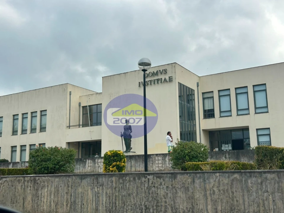 Apartamento T3 para Venda em Espinho Foto 5