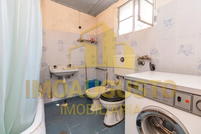 Moradia T2 para Venda em Vila Cortes do Mondego
