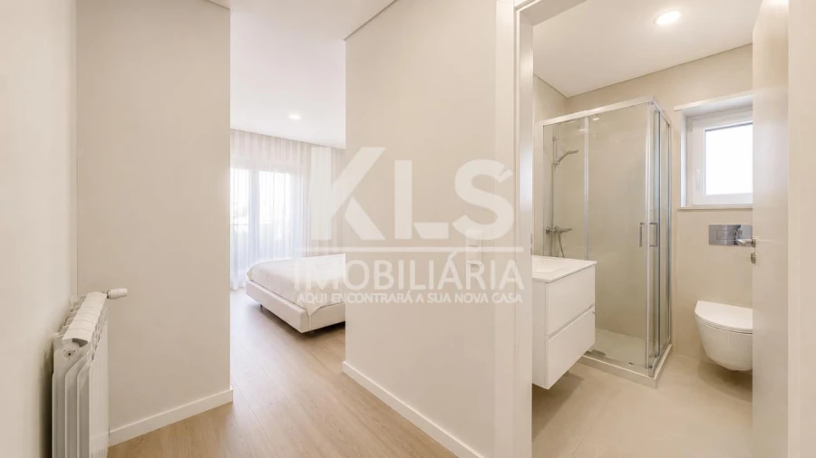 Apartamento T3 para Venda em Tavarede Foto 10