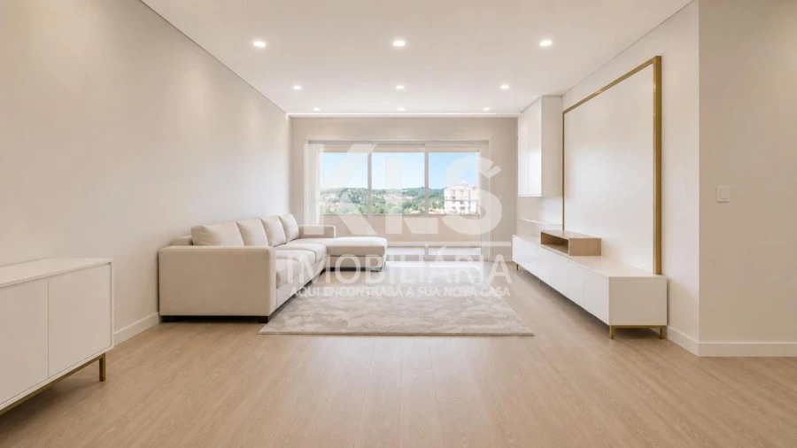 Apartamento T3 para Venda em Tavarede Foto 4