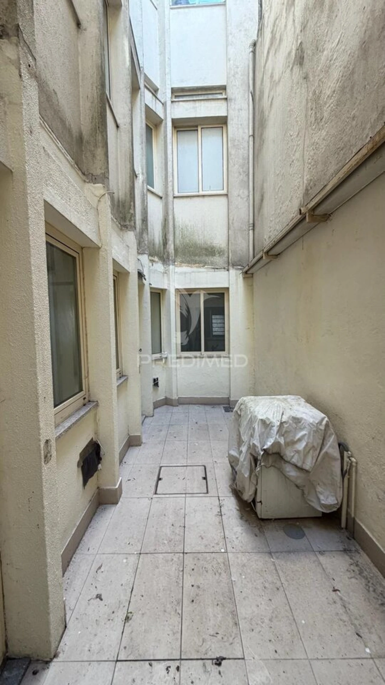 Apartamento T2 para Venda em Cedofeita, Santo Ildefonso, Sé, Miragaia, São Nicolau e Vitória Foto 11