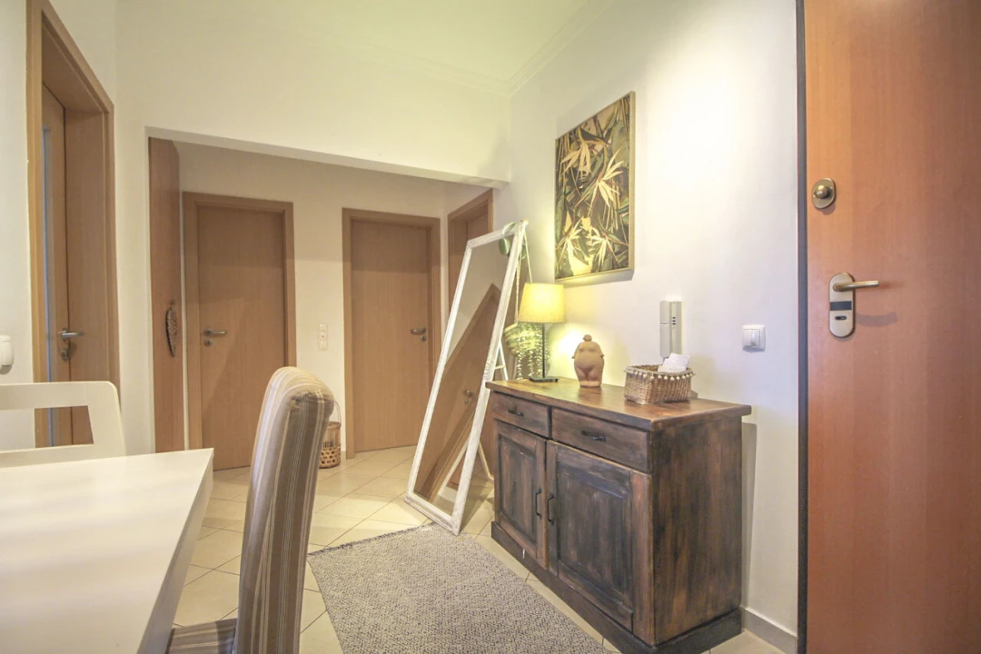 Apartamento T2 para Venda em Ferreiras Foto 4