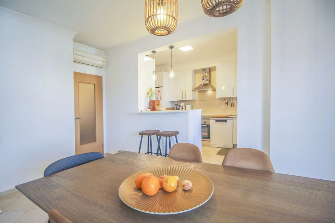 Apartamento T2 para Venda em Ferreiras Foto 15