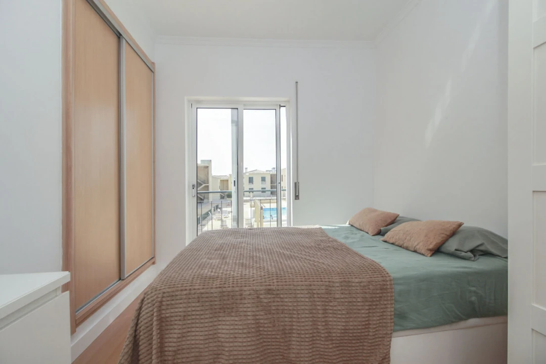 Apartamento T2 para Venda em Ferreiras Foto 28