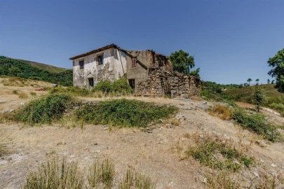 Quinta T0 para Venda em Telhado