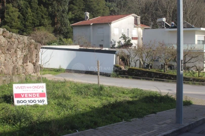 Terreno para Venda em Santo Tirso, Couto (Santa Cristina e São Miguel) e Burgães