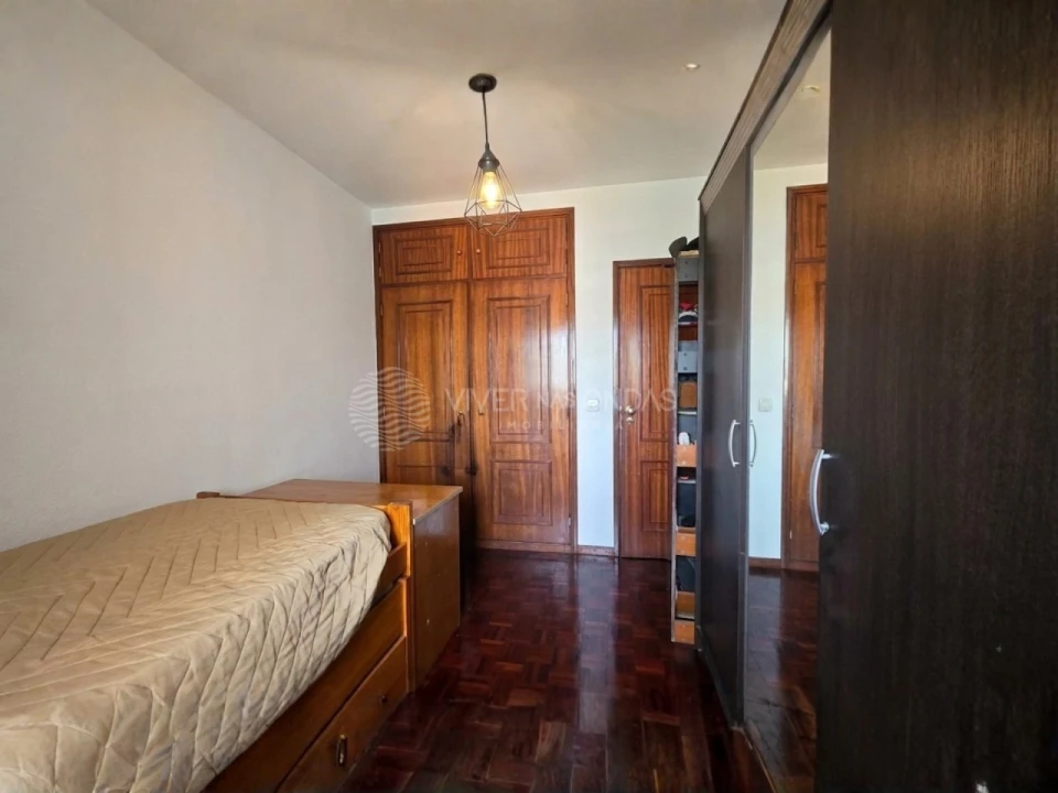 Apartamento T2 para Venda em Rio Tinto Foto 18
