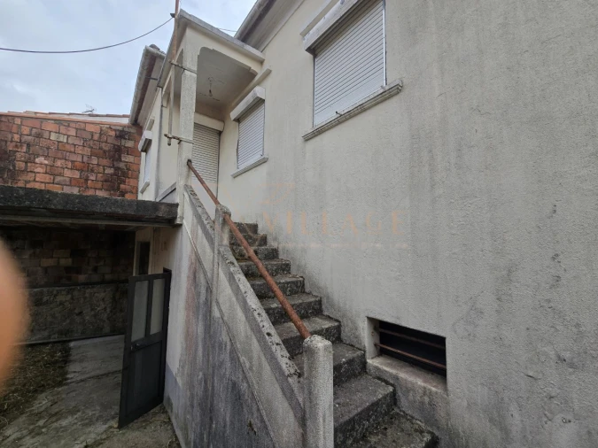 Moradia T3 para Venda em São Pedro da Torre Foto 3