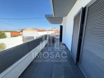 Moradia T3 para Venda em Loures