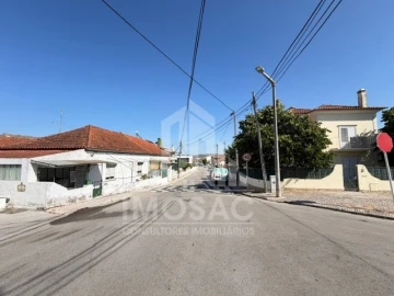 Moradia T3 para Venda em Loures