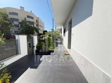 Moradia T3 para Venda em Loures