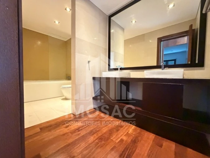 Moradia T3 para Venda em Loures Foto 33