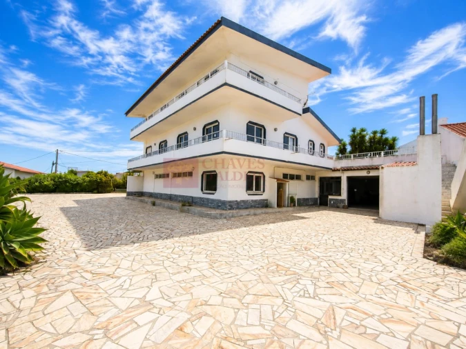 Moradia T8 para Venda em Ericeira Foto 5