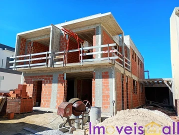 Moradia T4 para Venda em Ventosa