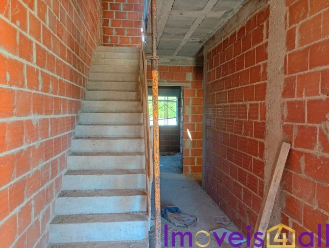 Moradia T4 para Venda em Ventosa Foto 31