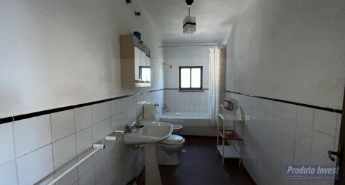Moradia T2 para Venda em Alpedrinha