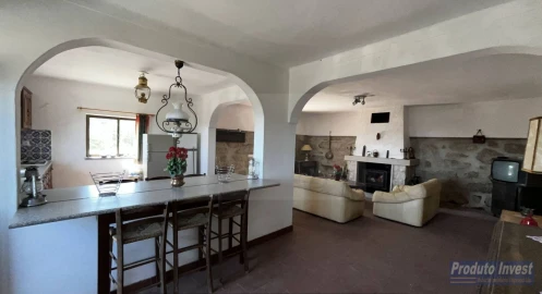 Moradia T2 para Venda em Alpedrinha