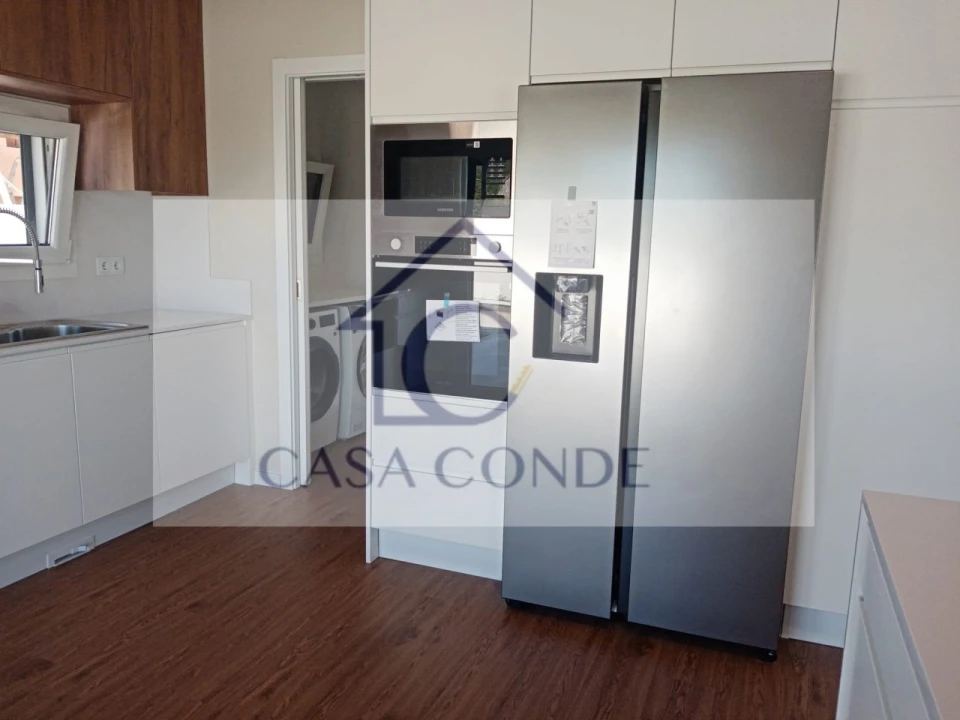 Moradia T4 para Venda em Azeitão (São Lourenço e São Simão) Foto 5