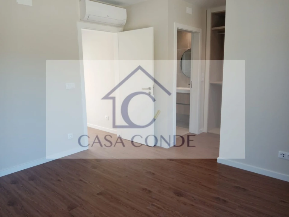 Moradia T4 para Venda em Azeitão (São Lourenço e São Simão) Foto 54