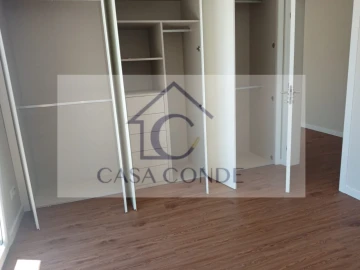 Moradia T4 para Venda em Azeitão (São Lourenço e São Simão)