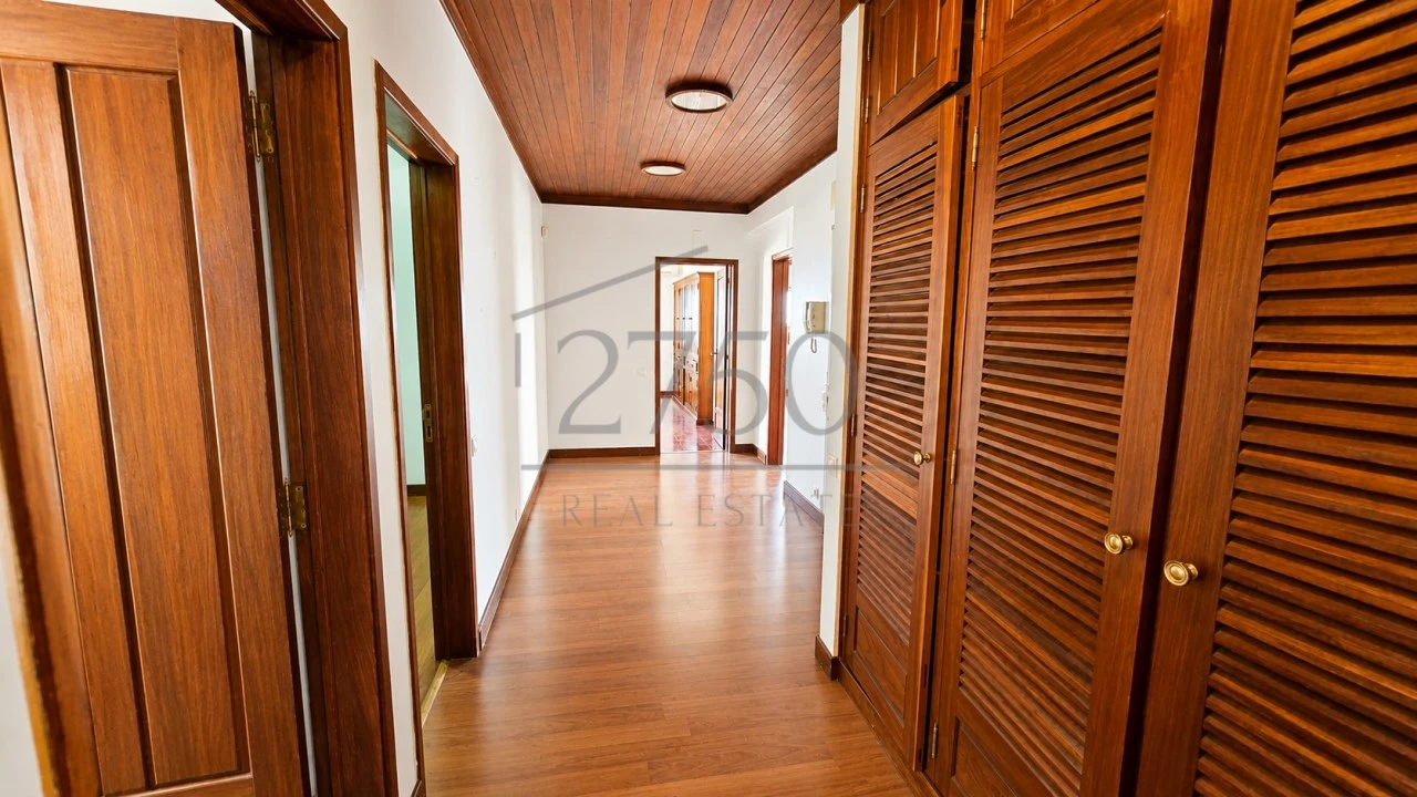 Apartamento T3 para Venda em Oeiras e São Julião da Barra, Paço de Arcos e Caxias Foto 11