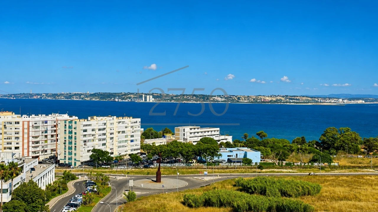 Apartamento T3 para Venda em Oeiras e São Julião da Barra, Paço de Arcos e Caxias Foto 5