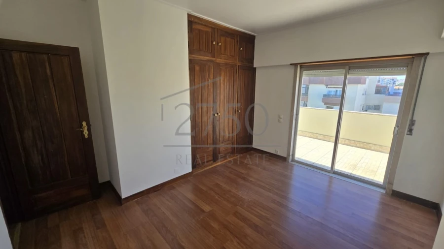 Apartamento T3 para Venda em Oeiras e São Julião da Barra, Paço de Arcos e Caxias Foto 18