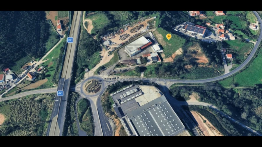 Terreno Comércio / Armazém para Venda em Malveira e São Miguel de Alcainça