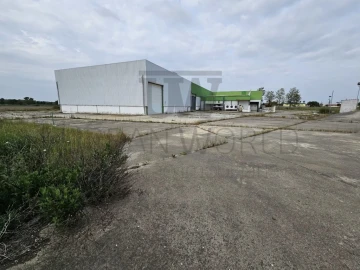 Armazém para Venda em Salvaterra de Magos e Foros de Salvaterra