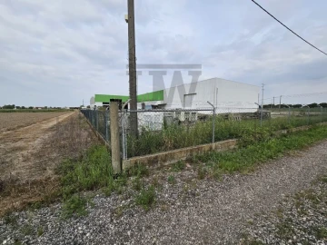 Armazém para Venda em Salvaterra de Magos e Foros de Salvaterra
