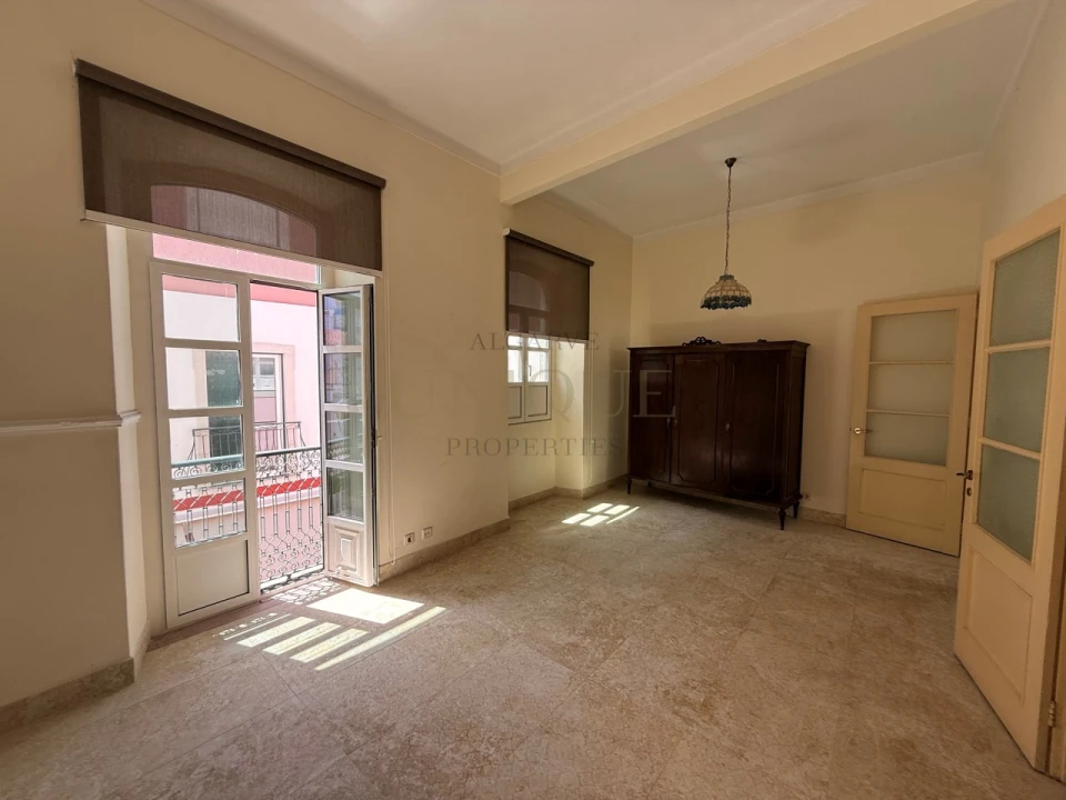 Apartamento T4 para Venda em Lagos (São Sebastião e Santa Maria) Foto 3