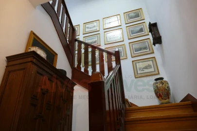 Moradia T4 para Venda em Paranhos