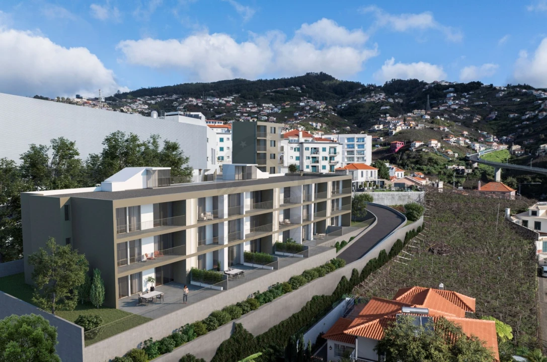 Apartamento T3 para Venda em Estreito de Camara de Lobos Foto 1