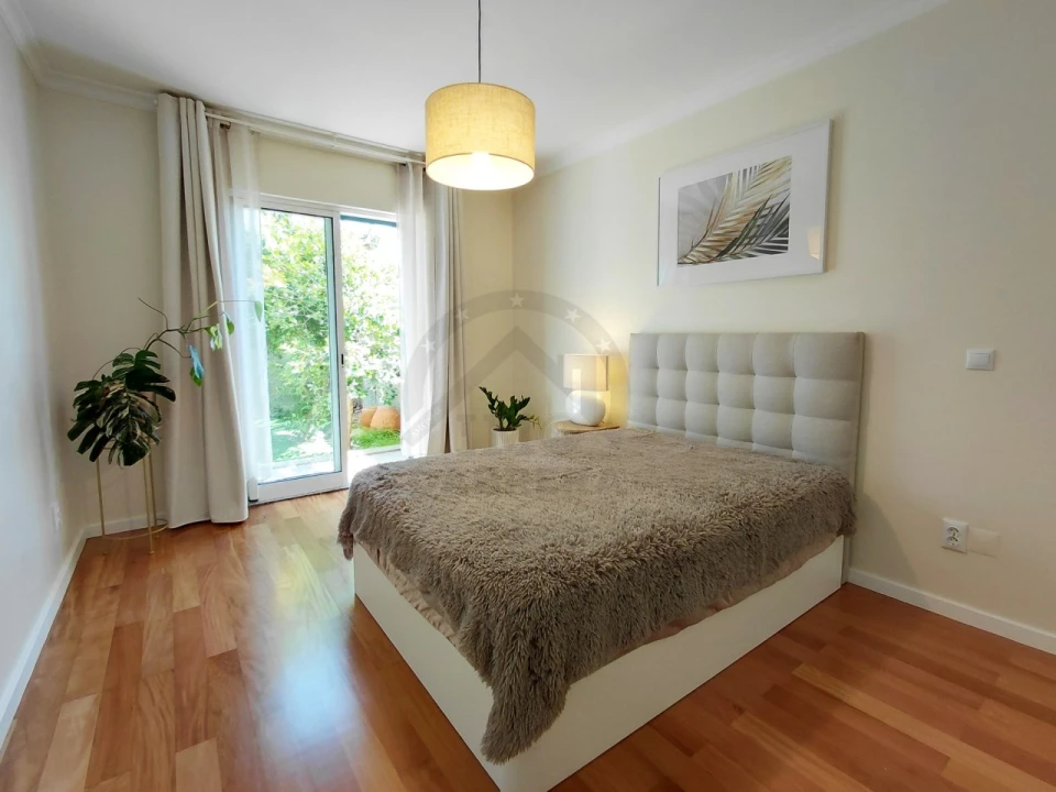 Apartamento T1 para Venda em Caniço Foto 13