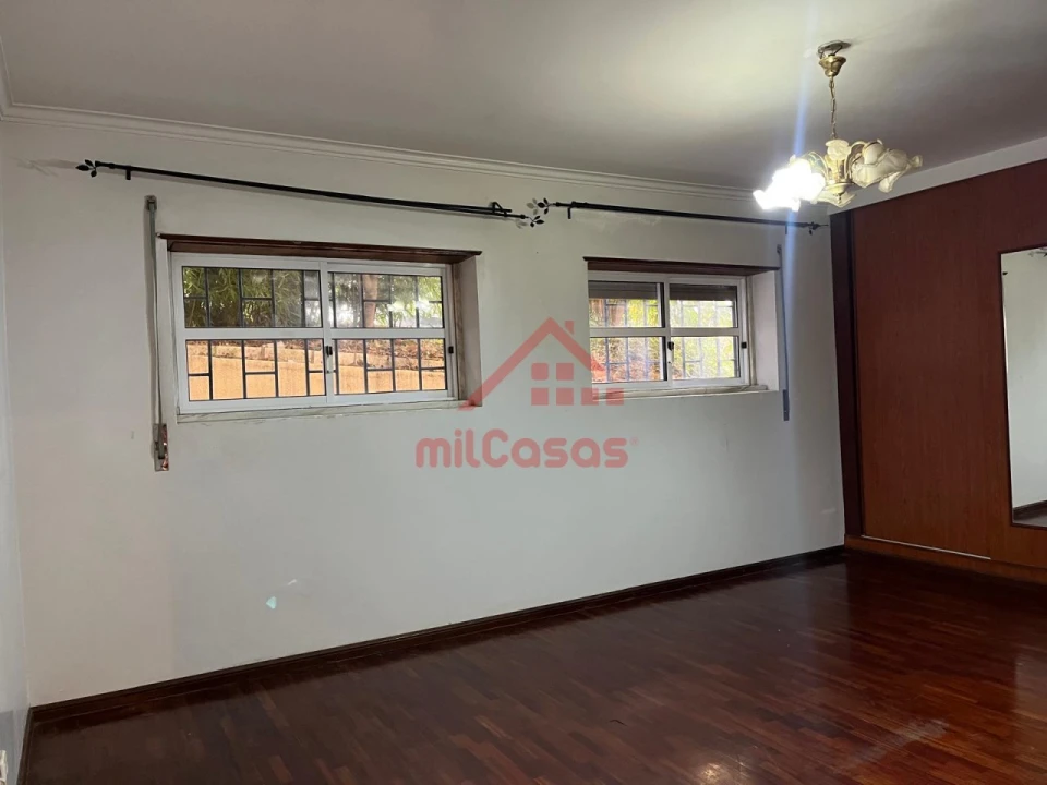 Apartamento T2 para Venda em Algueirão-Mem Martins Foto 3