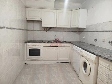 Apartamento T2 para Venda em Algueirão-Mem Martins