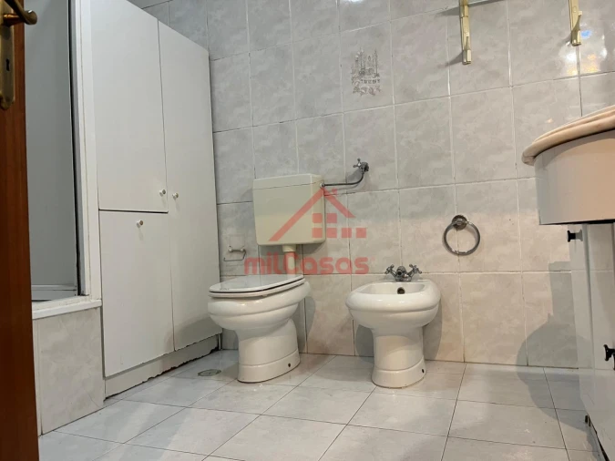 Apartamento T2 para Venda em Algueirão-Mem Martins Foto 15