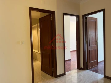 Apartamento T2 para Venda em Algueirão-Mem Martins