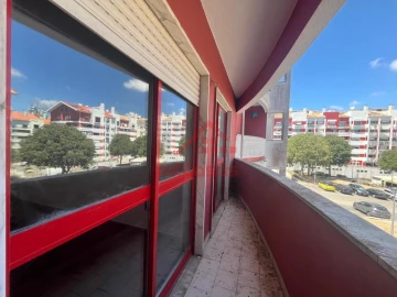 Apartamento T2 para Venda em Algueirão-Mem Martins