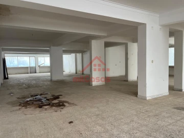 Loja para Venda em Agualva e Mira-Sintra
